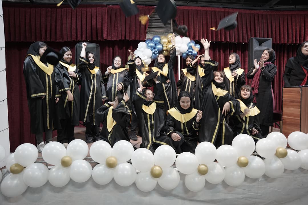 جشن فارغ التحصیلی